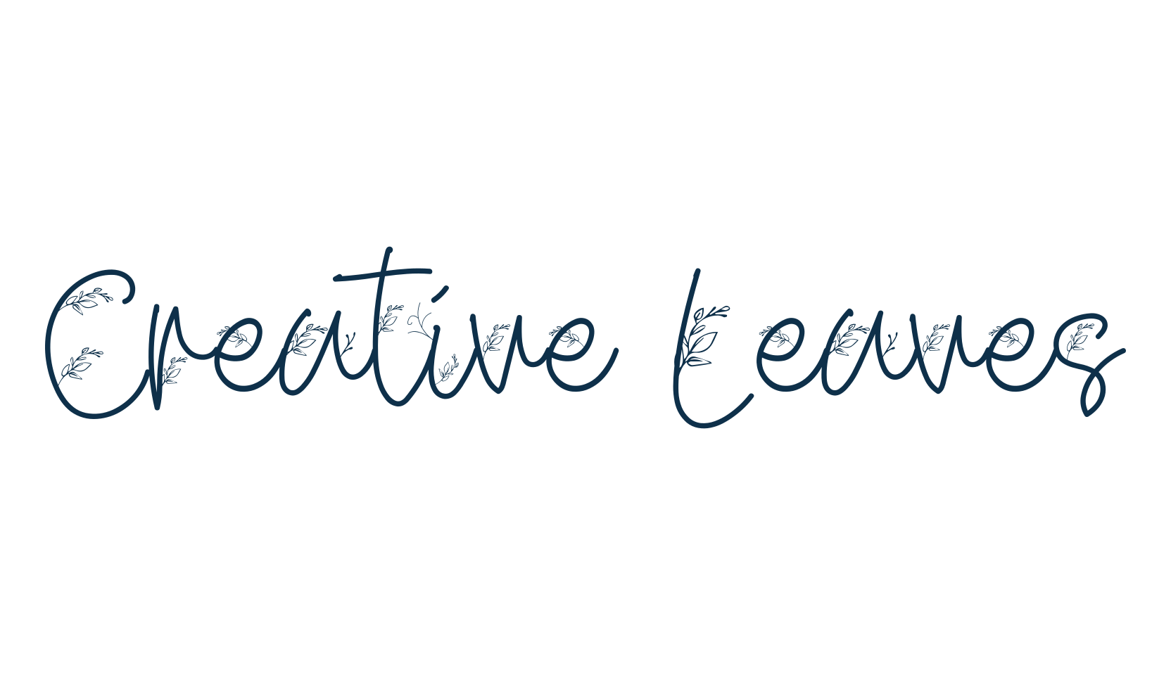 Creative Leaves, decorative font preview