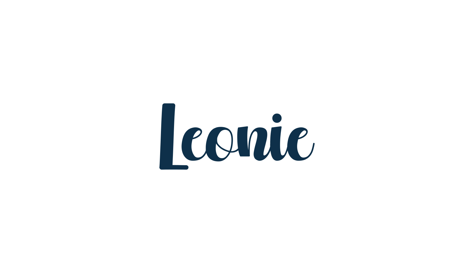 Leonie, fancy decorative font preview